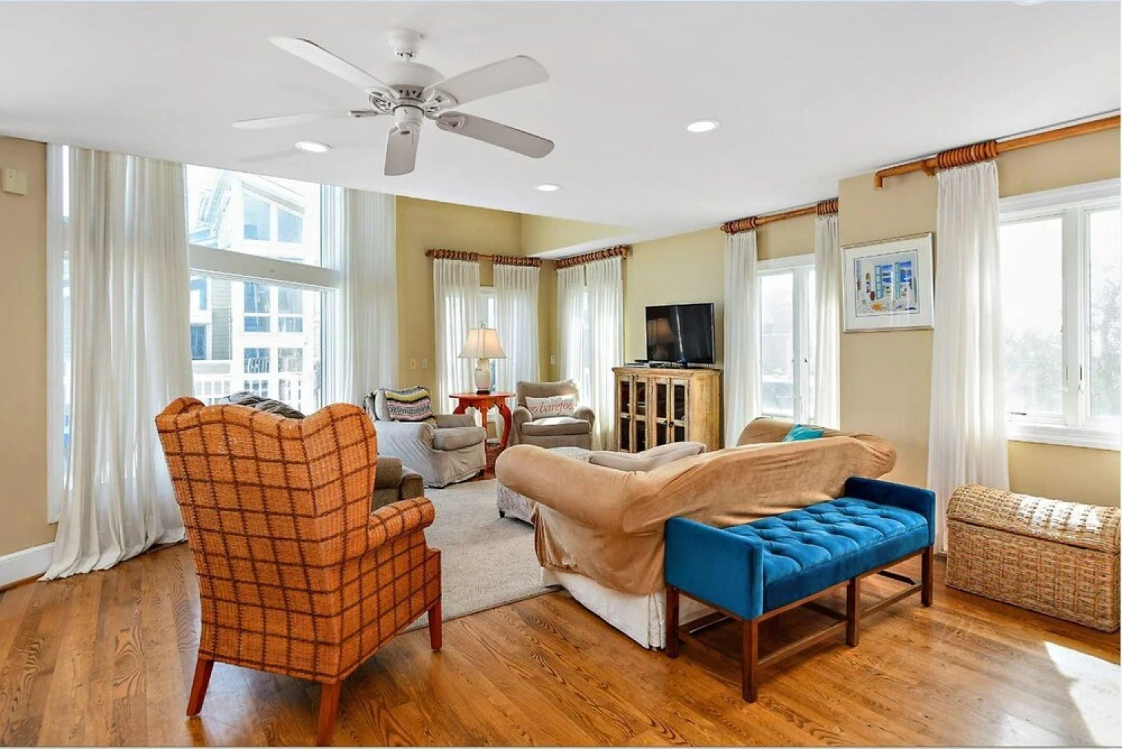 The Curves #1 40107 Owens Ct by Long & Foster