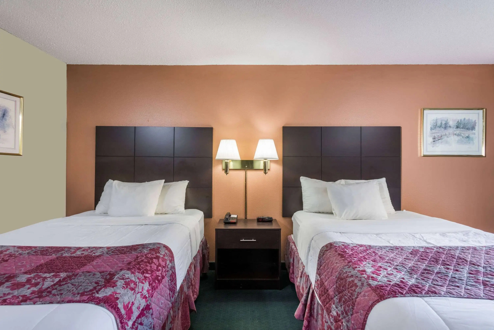 Days Inn by Wyndham Jellico - Tennessee State Line