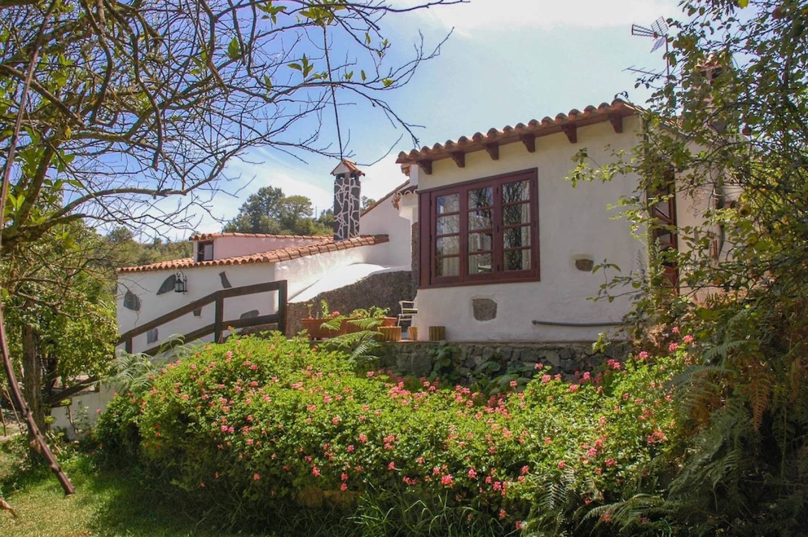 Casa Rural con Piscina Compartida Fontanales II