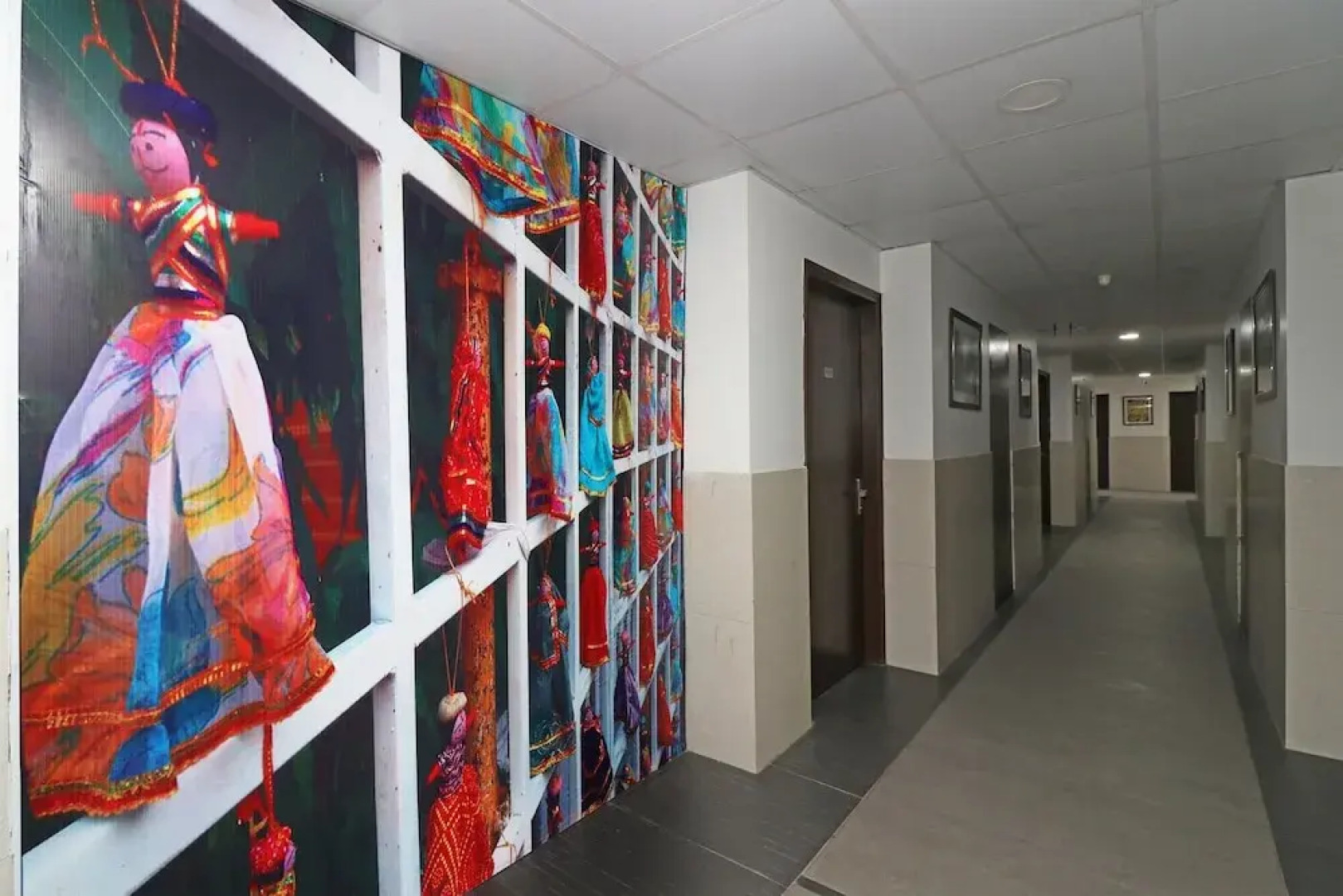 Capital O 18443 Hotel Nano