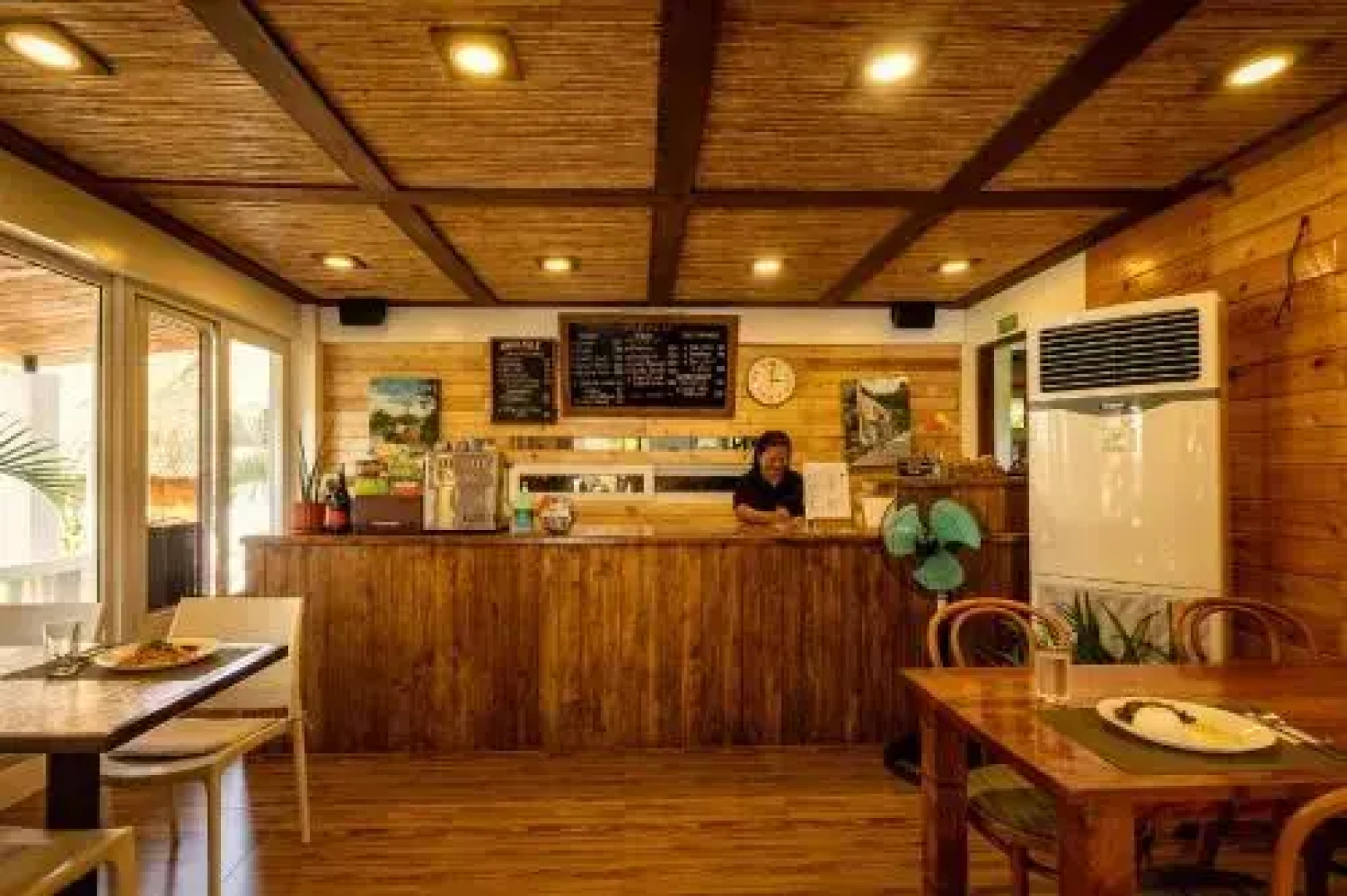 Bernardos Lantia Hotel