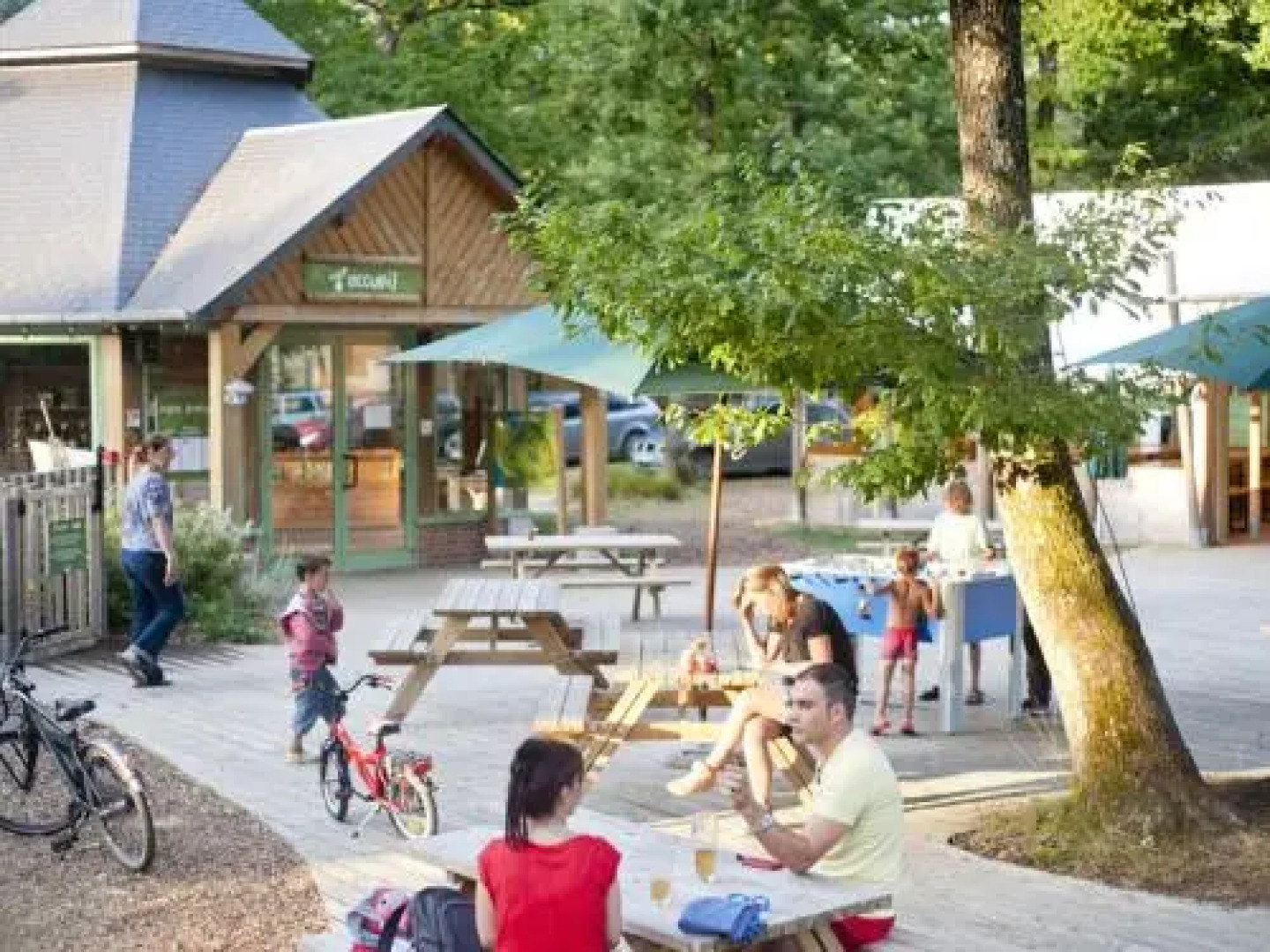 Camping Huttopia Lac De Sille