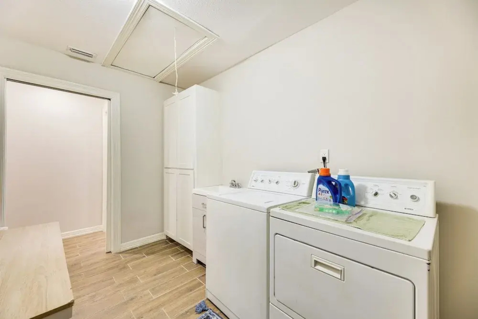 San Juan Home w/ Spacious Backyard Near Border!