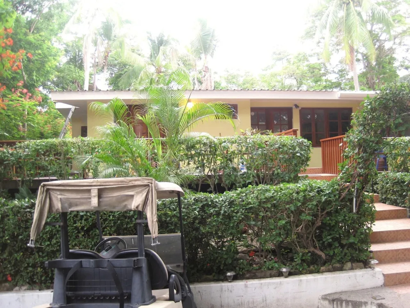 Contadora Island Inn B&B