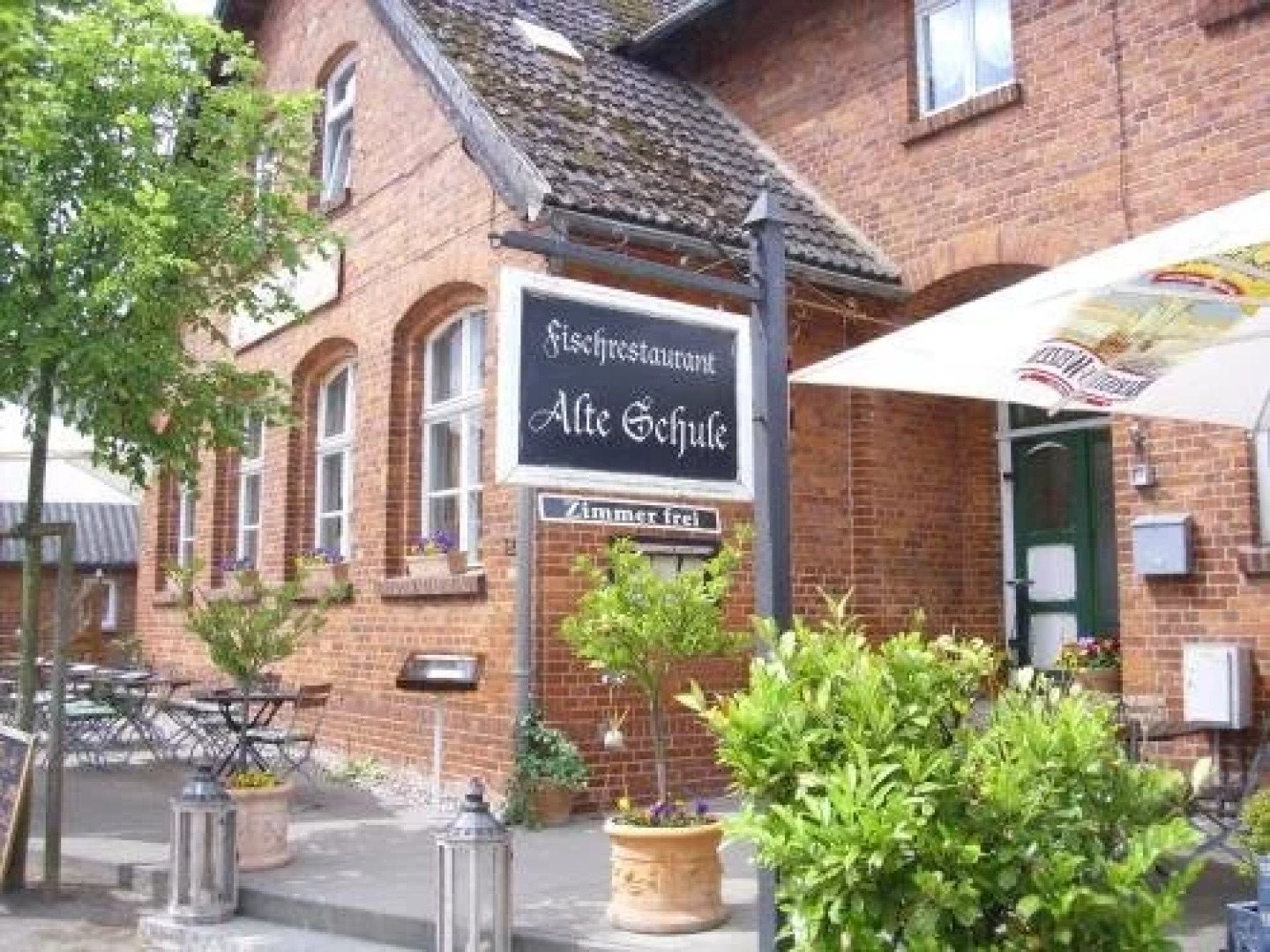 Restaurant & Pension Alte Schule