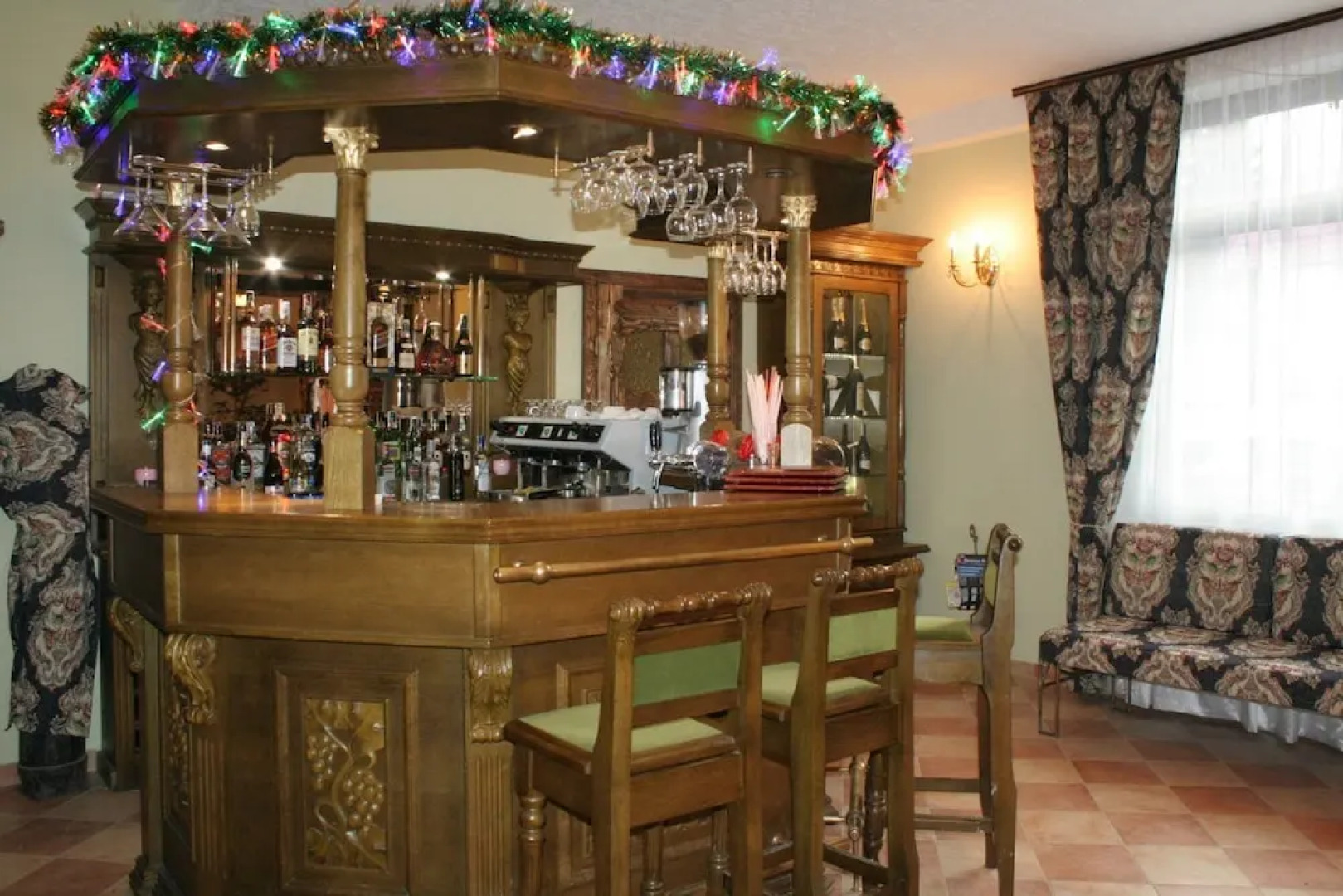 Villa Parliament Yablunytsya