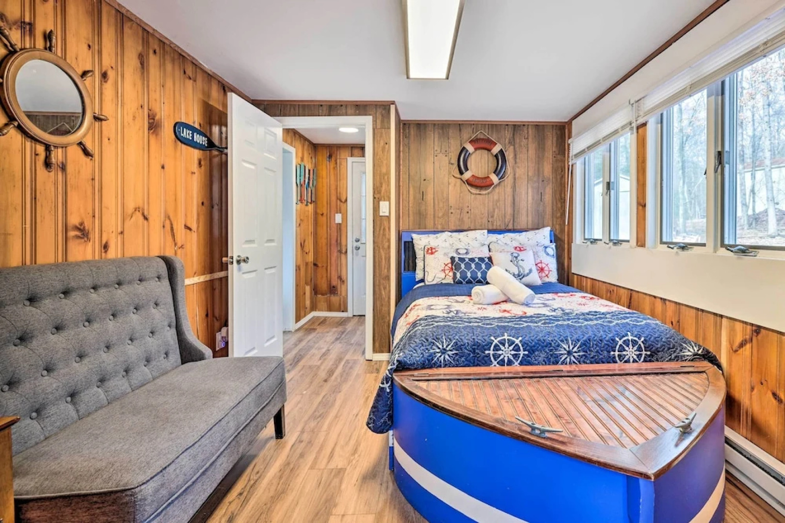 White Haven Lakeside Home w/ Kayaks & Fireplace!