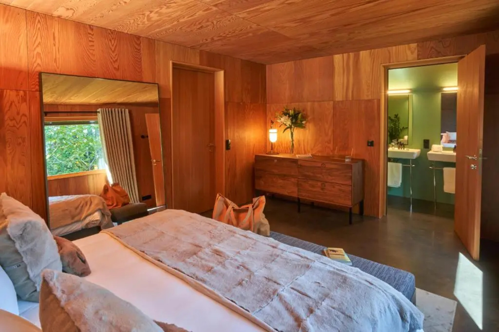 Villa de luxe pieds dans l'eau Otoctone Thonon CASA26