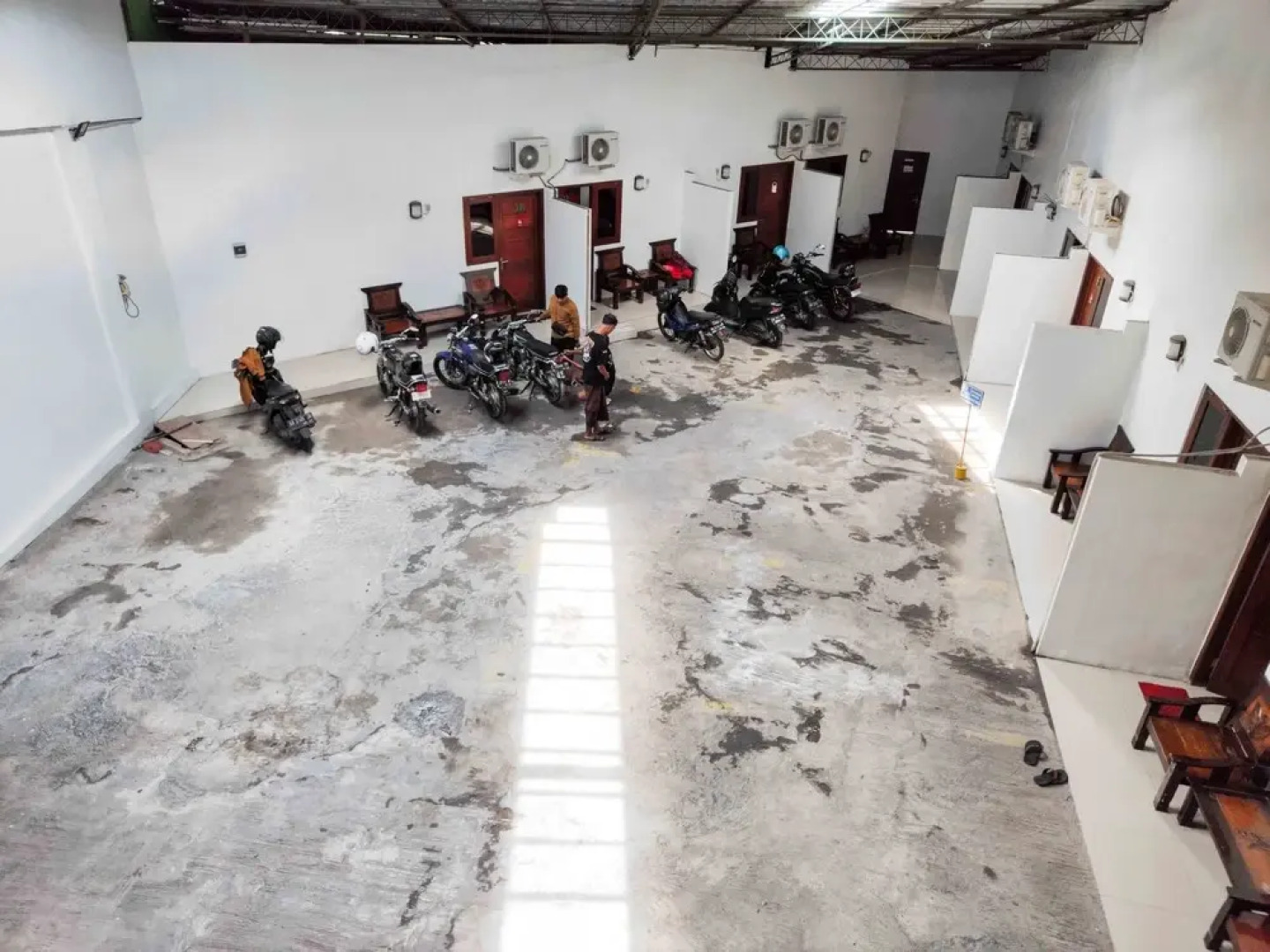 RedDoorz near Prambanan Temple