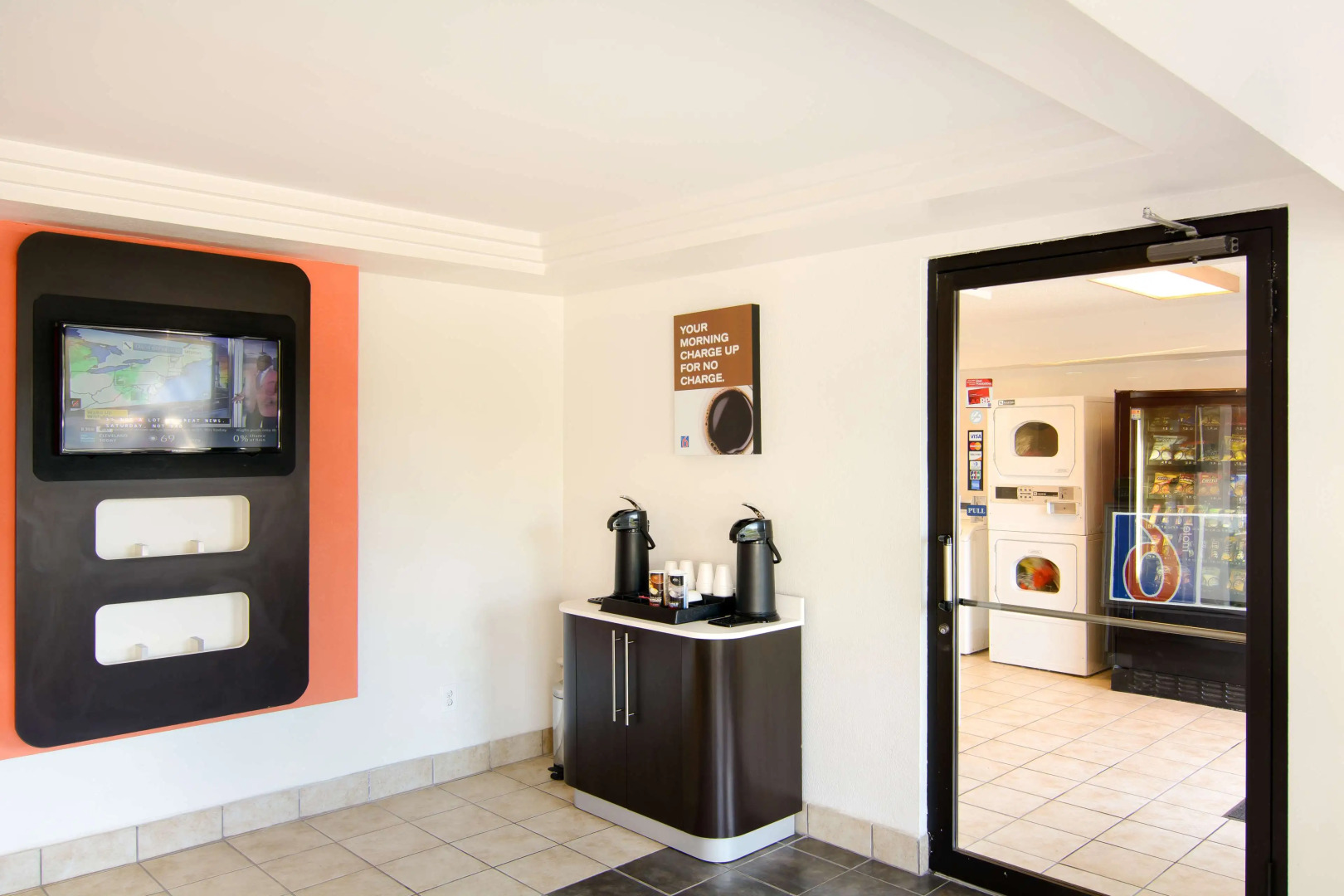 Motel 6 Leominster, MA