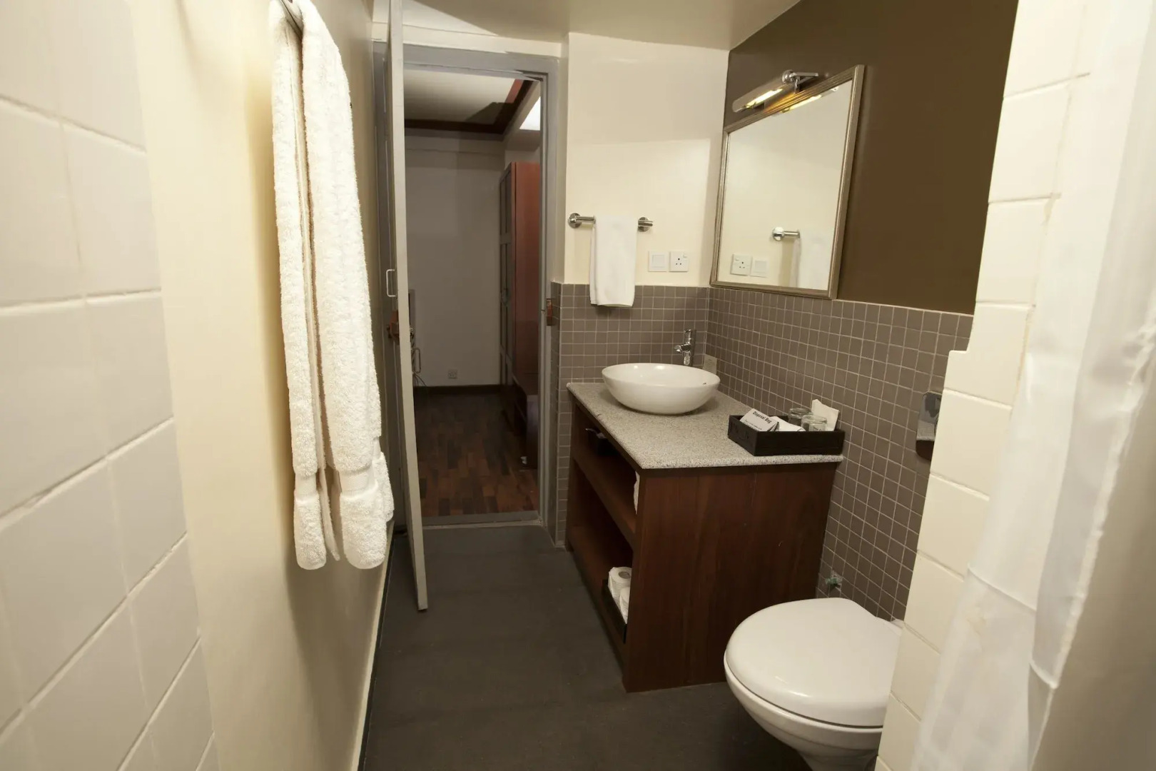 Shambaling Boutique Hotel