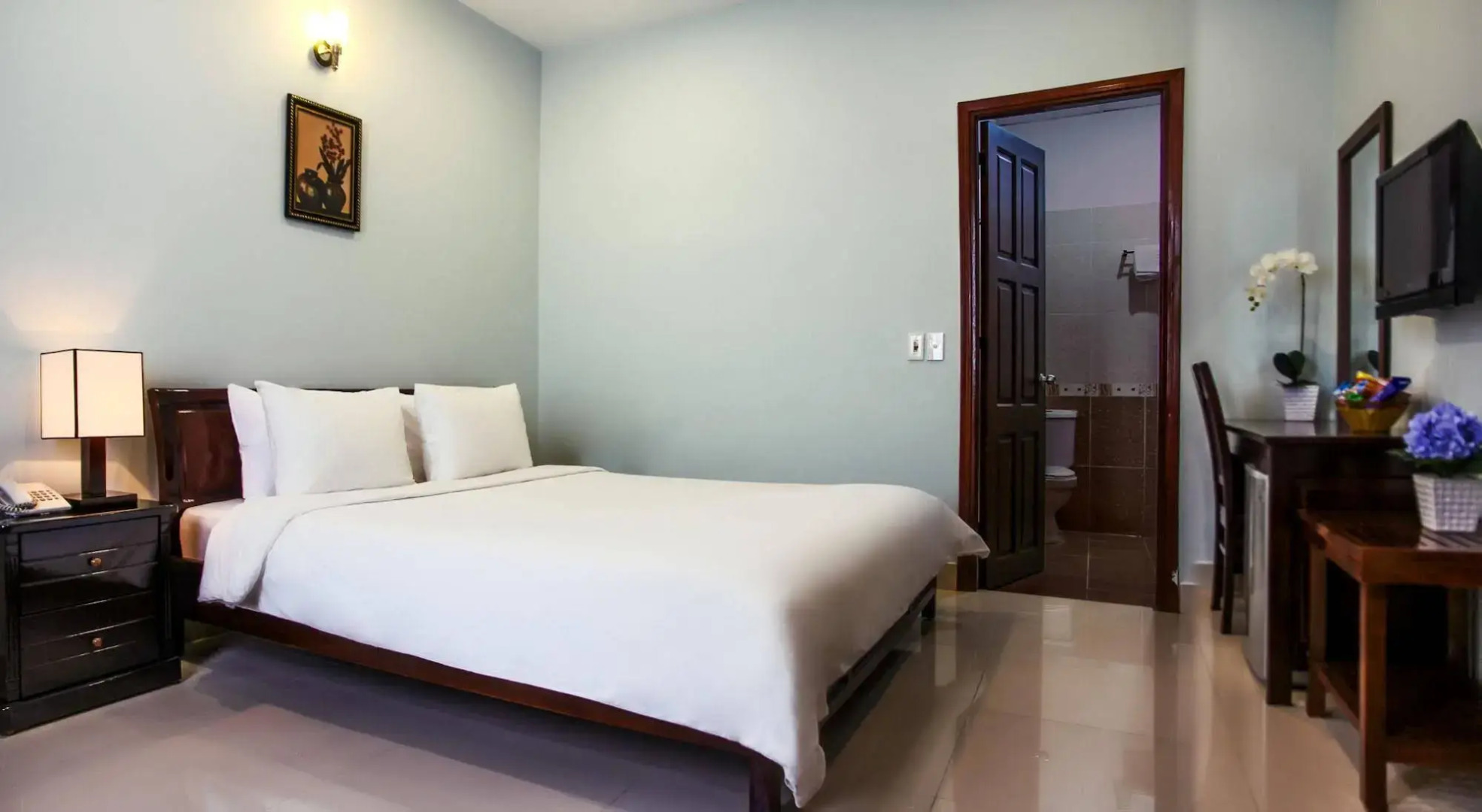 OYO 557 Phi Yen Hotel