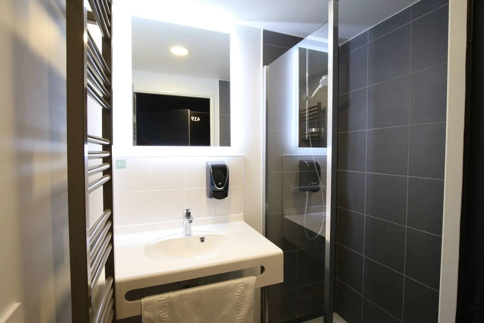 The People - Les 2 Alpes - Hostel