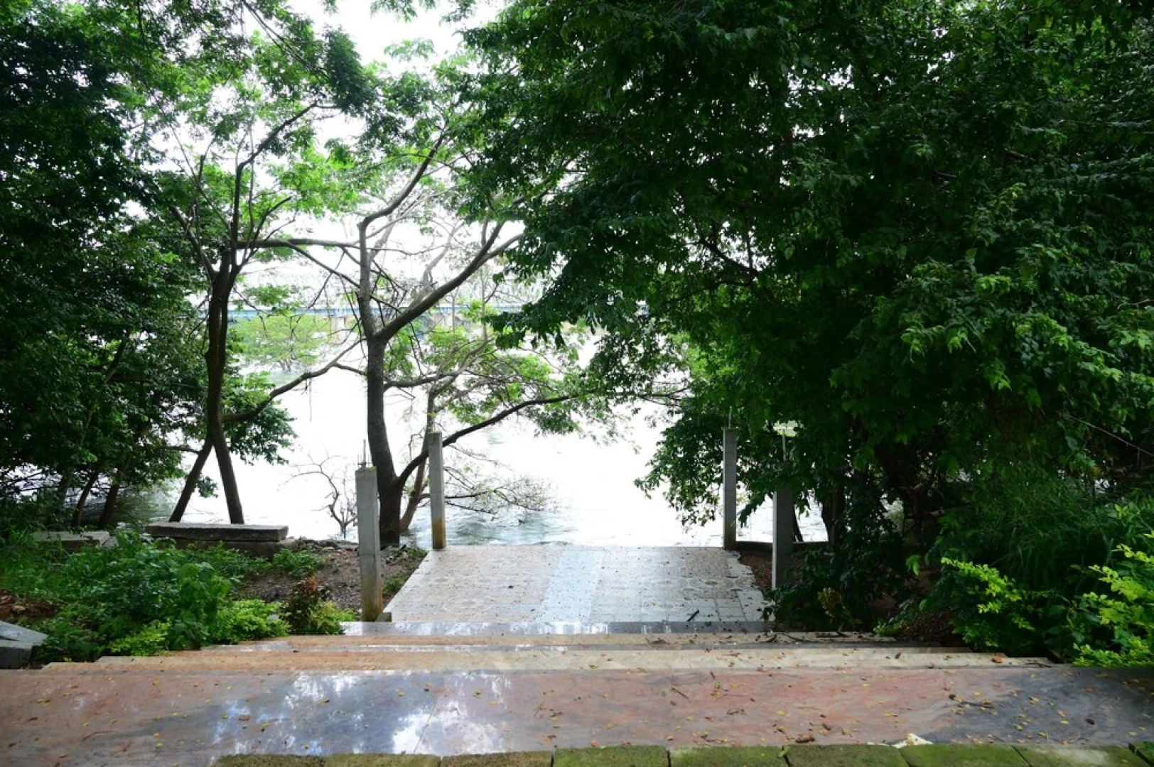 the Riverside Holiday Resort