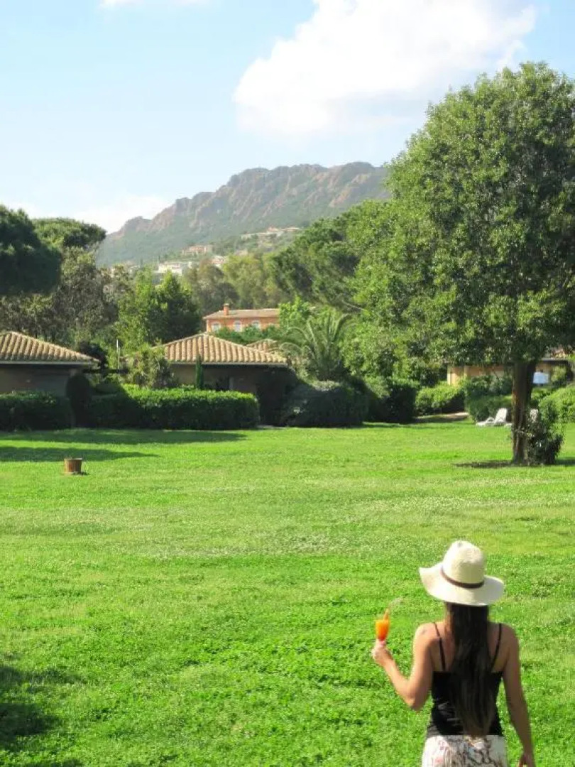 Résidence Agathos (un jardin sur la plage)
