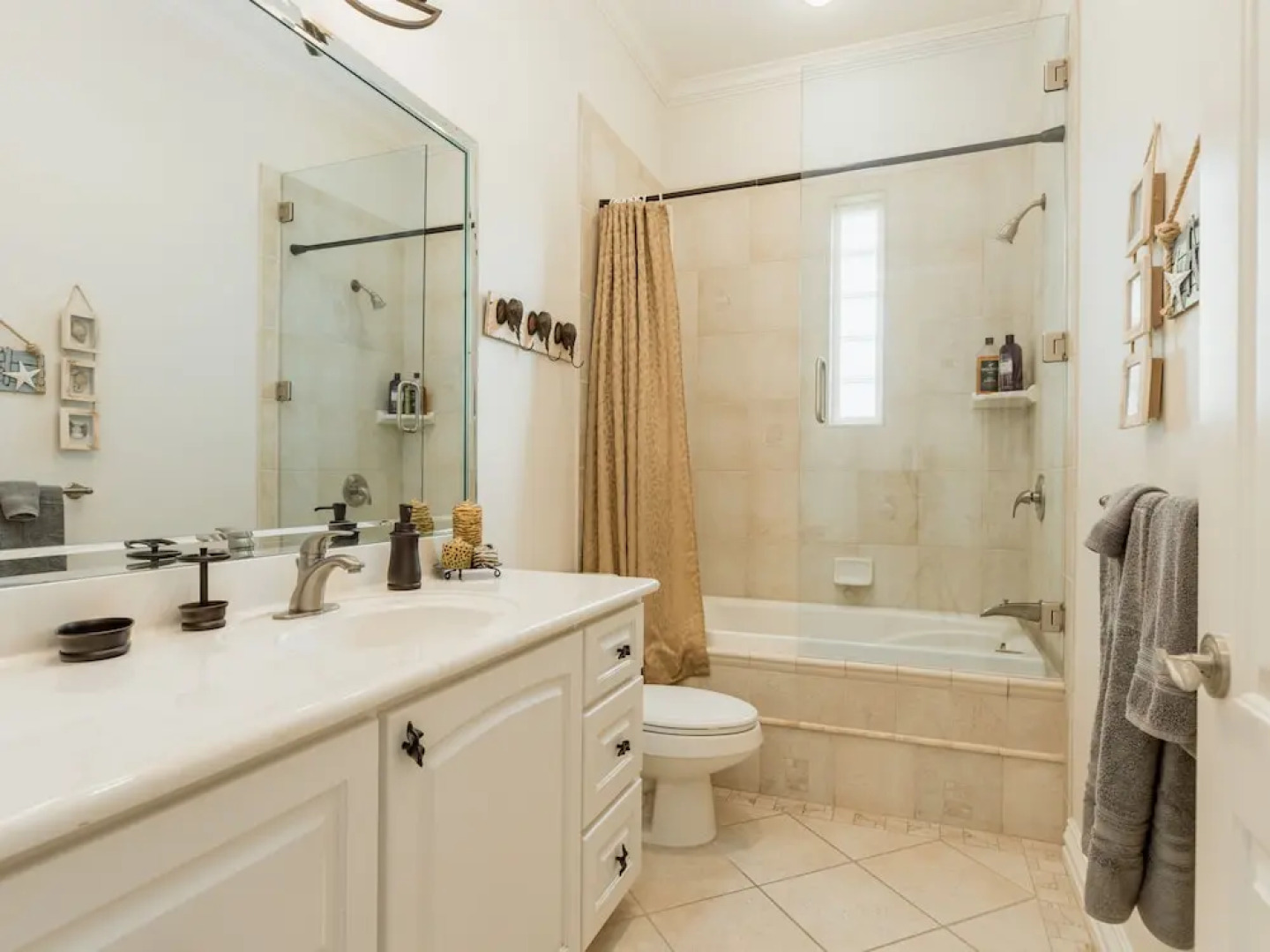 4121 West Bayside Way Home