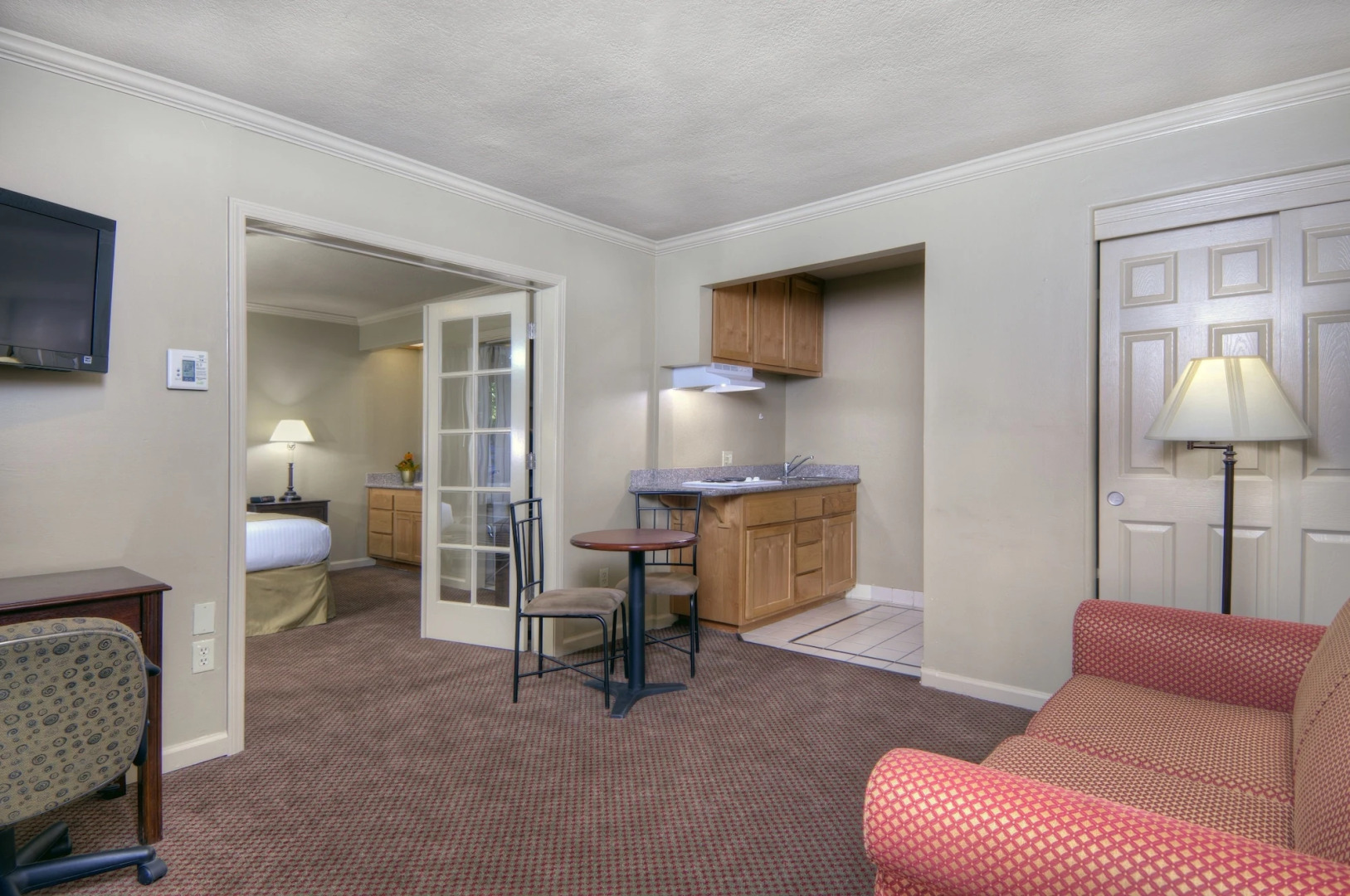 University Park Inn & Suites, an Ascend Collection Hotel