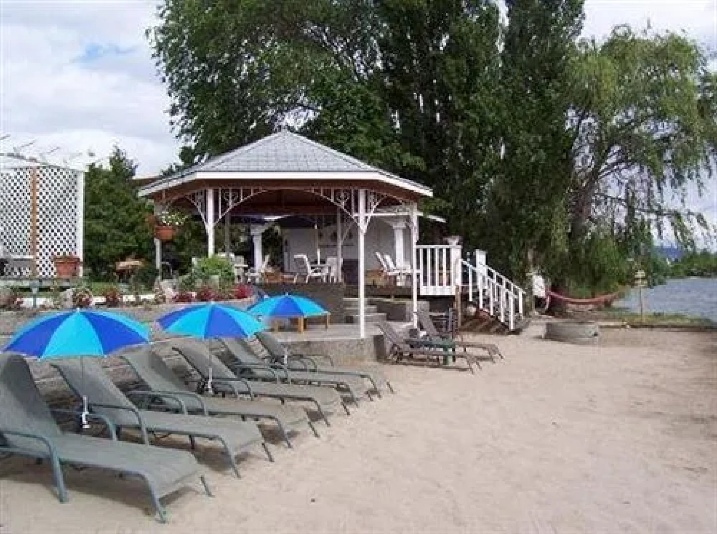 Destiny Beach Resort