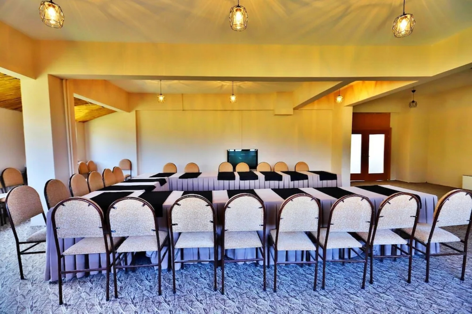 Karbeyaz Hotel & Resort