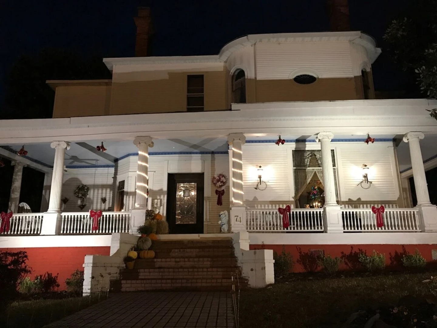 The Simmons-Bond Inn