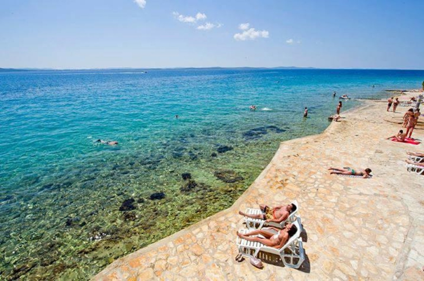 Apartment Pupa - nice family apartments: A2 Mihael Petrcane, Zadar riviera