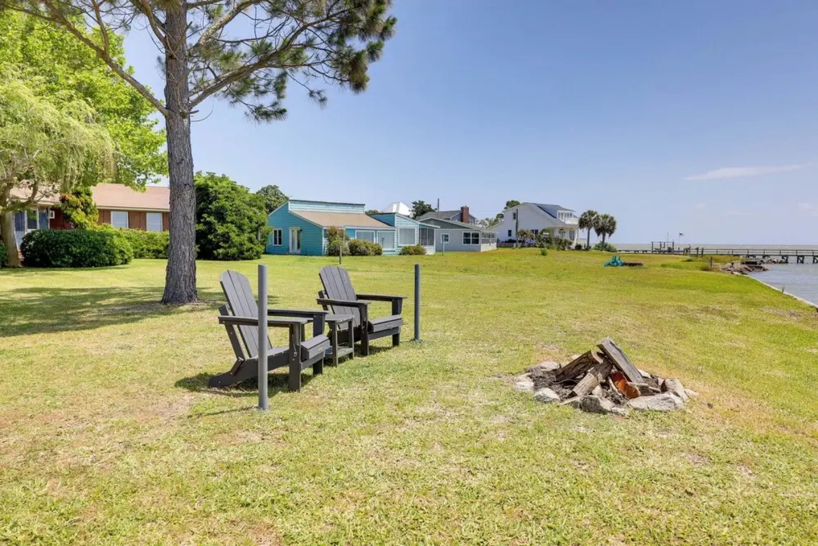 Waterfront Crystal Coast Vacation Rental w/ Deck!