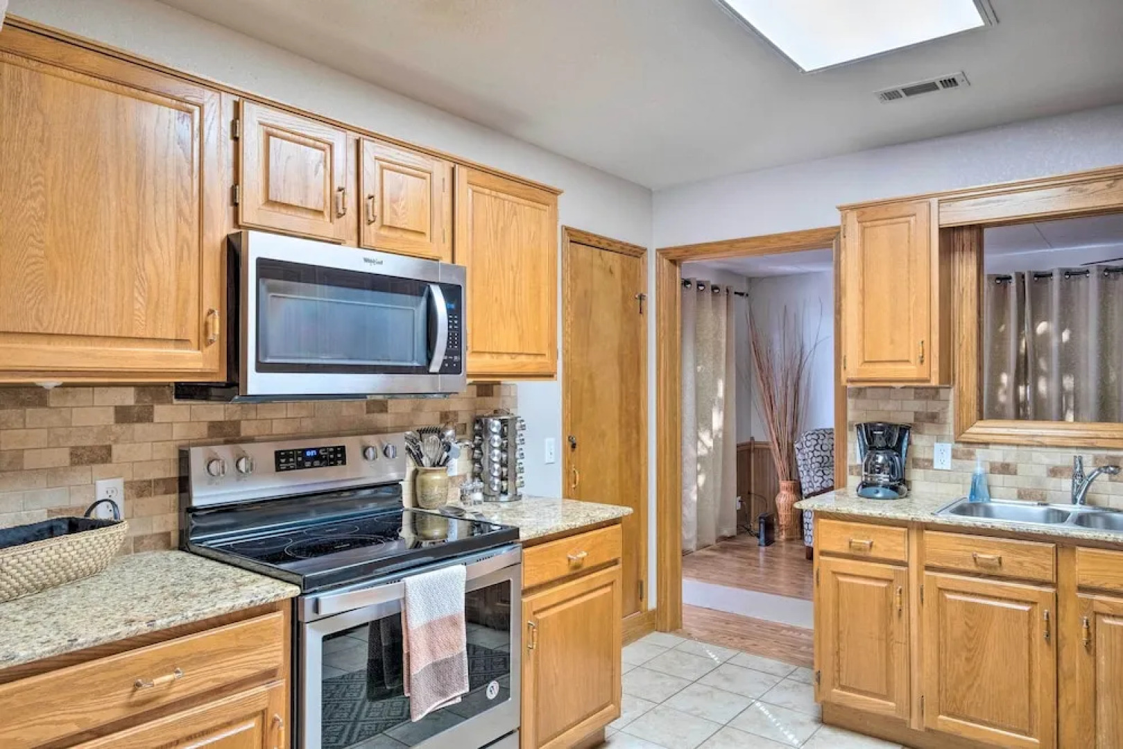 Beautiful Ozark Oasis w/ Deck: Walk to Beaver Lake