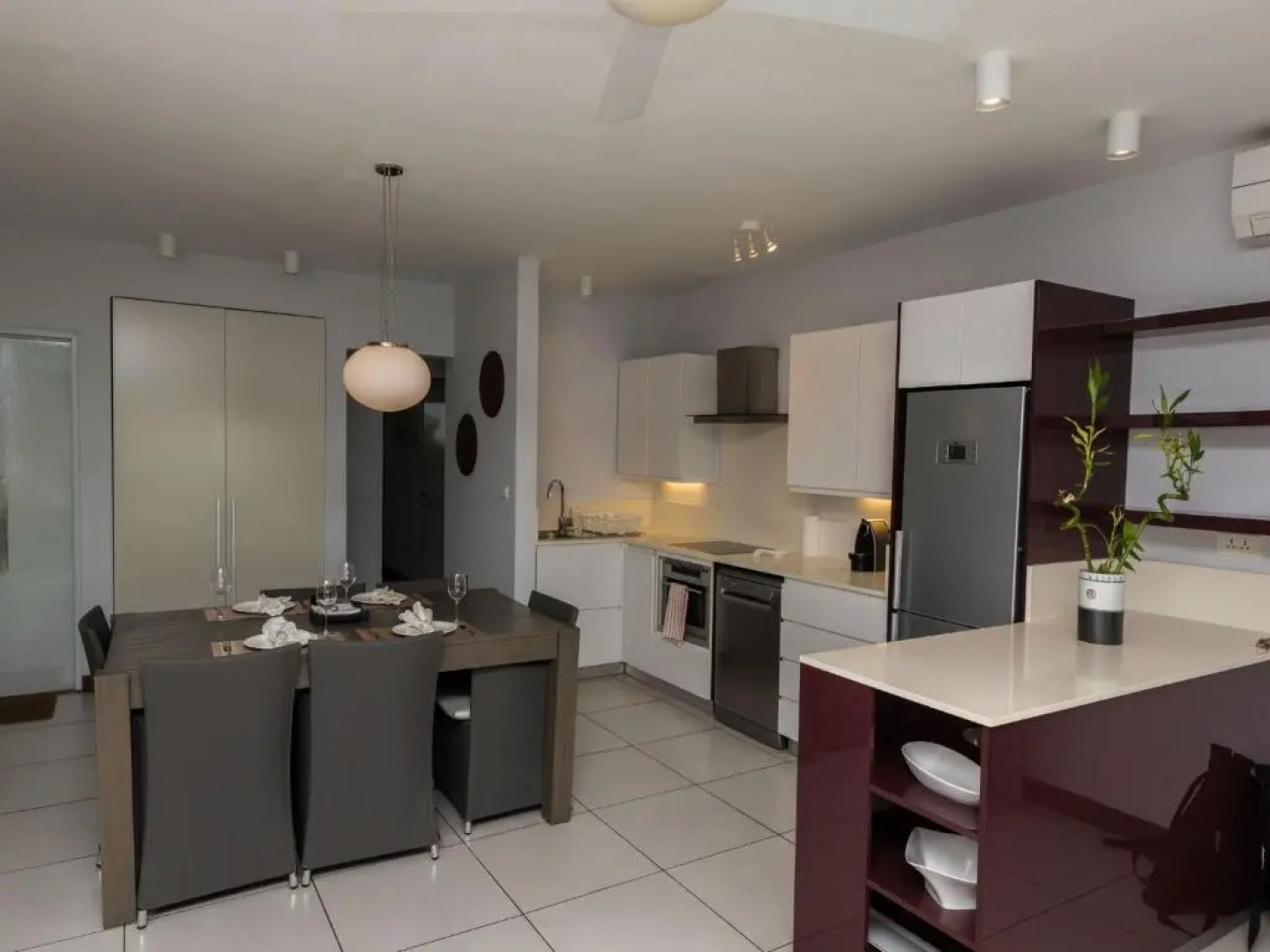 AH 5-Seafront,Premium,Luxurious,Serviced Apartment