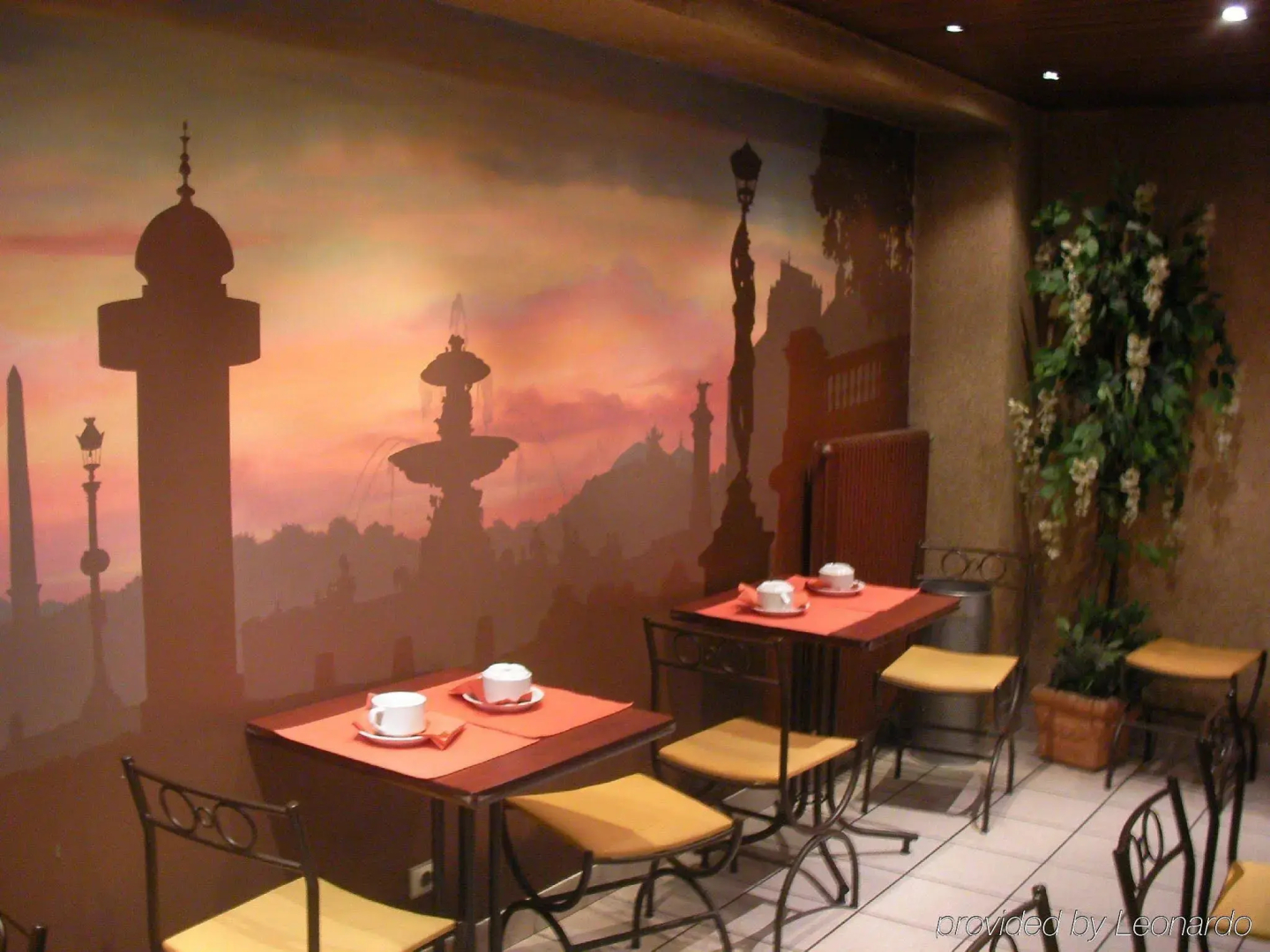 Hôtel Espace Champerret
