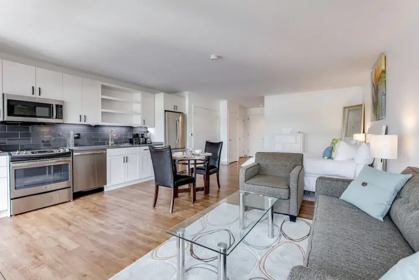 Global Luxury Suites at Longwood Medical Area