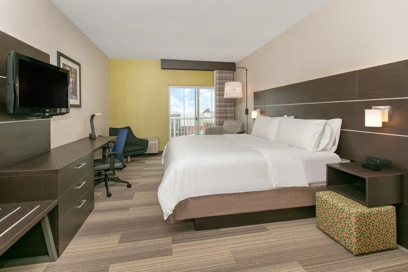 Holiday Inn Express Hotel & Suites Seaside - Convention Center