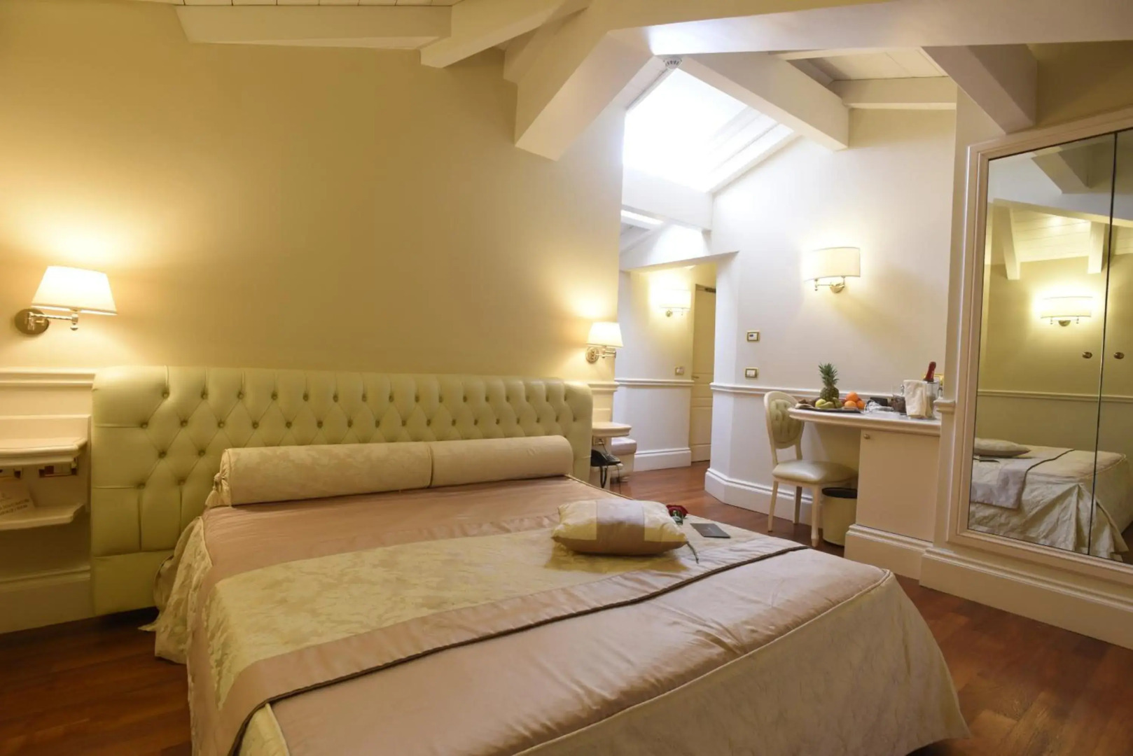 Suite Hotel Santa Chiara