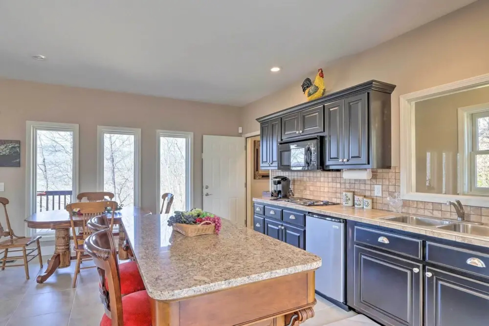 Hayesville Studio: Nearby Hiking & Golfing!