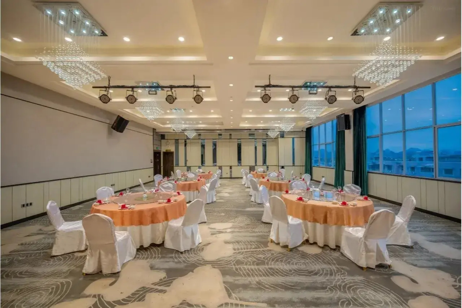 Days Hotel by Wyndham Guilin