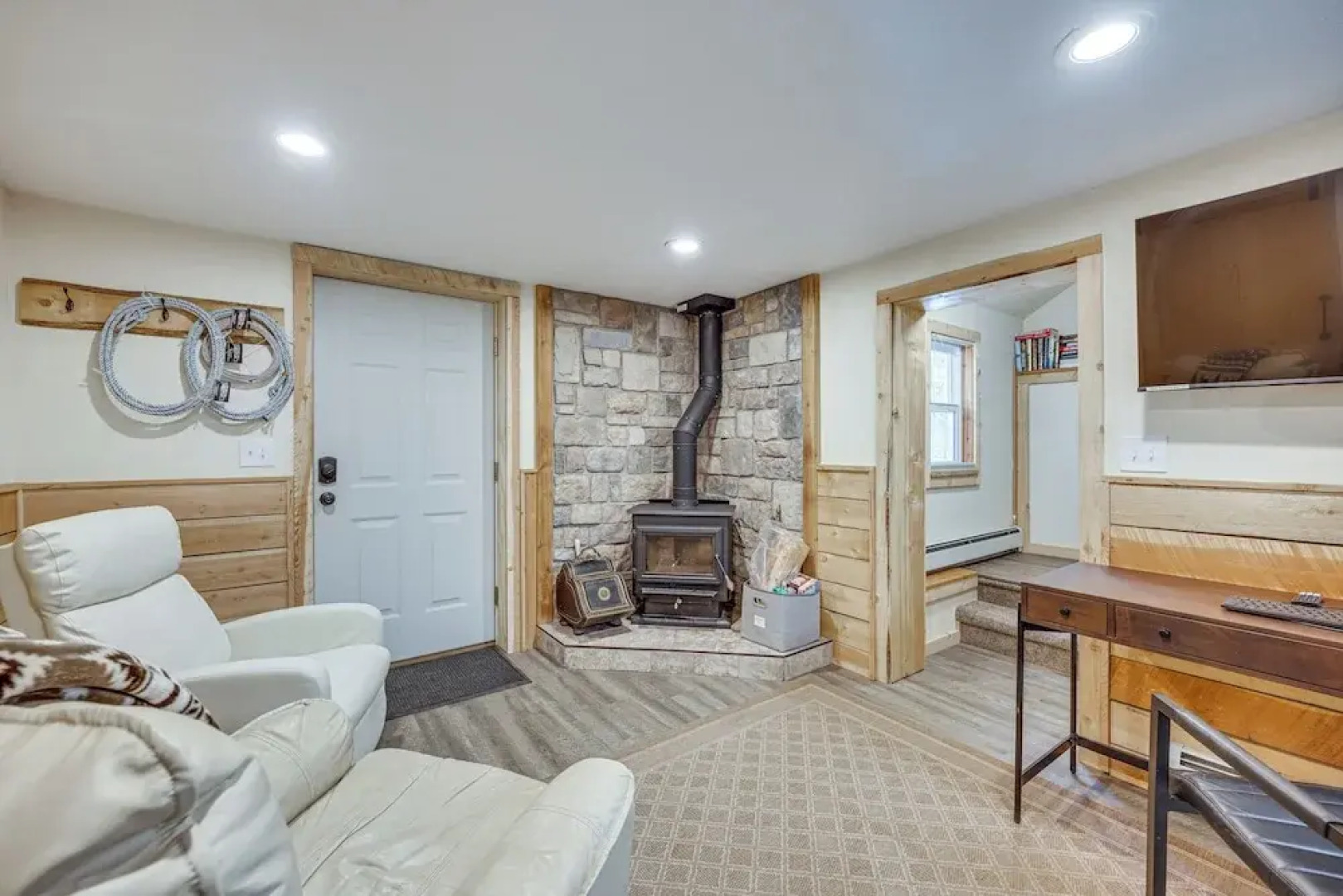 Pet-friendly Florissant Cabin w/ Fire Pit!