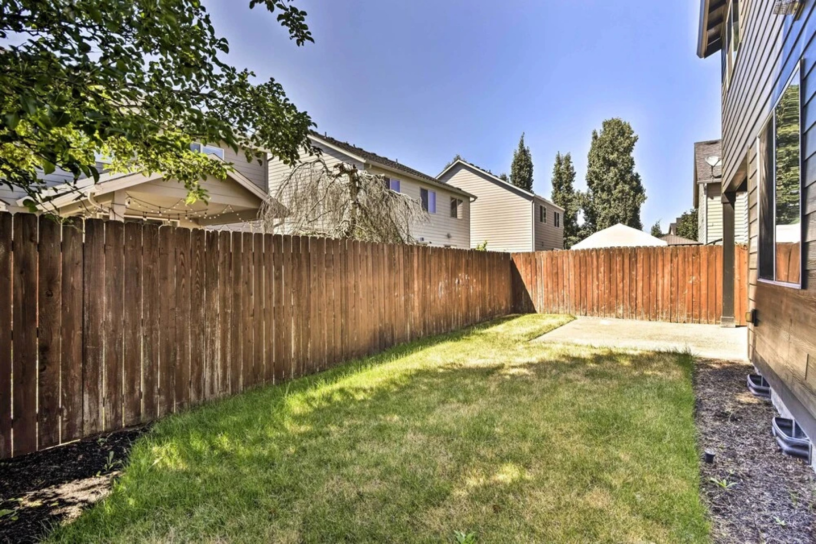 Lovely Vancouver Home < 18 Mi to Portland!