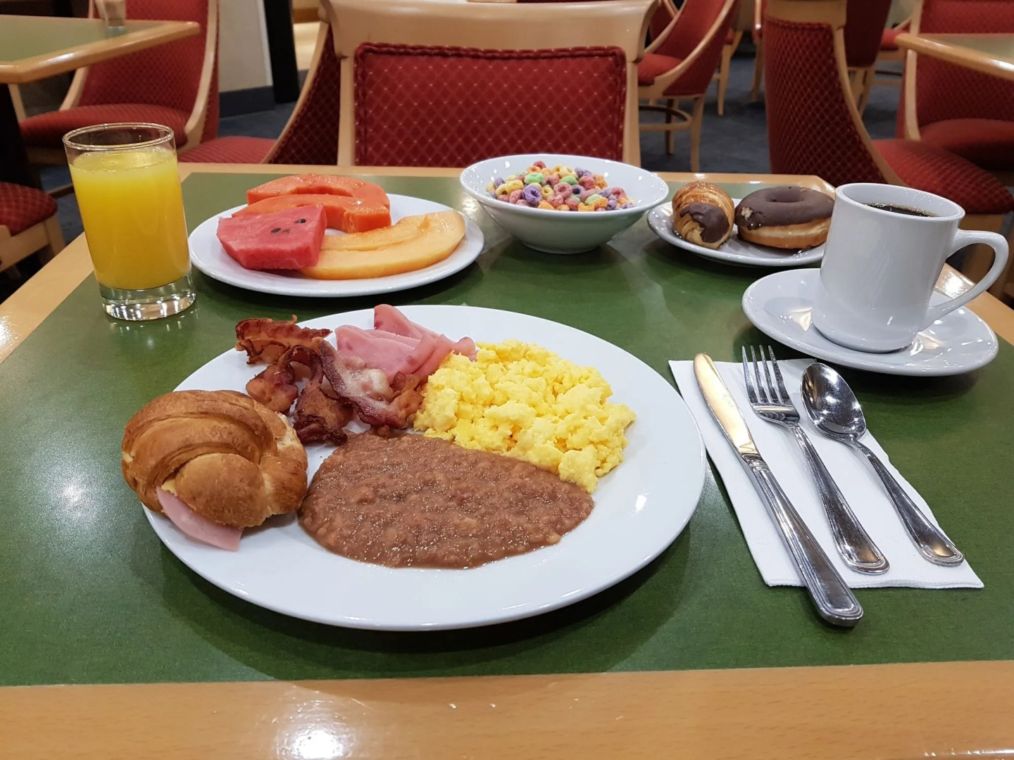 Holiday Inn Express Saltillo Zona Aeropuerto by IHG