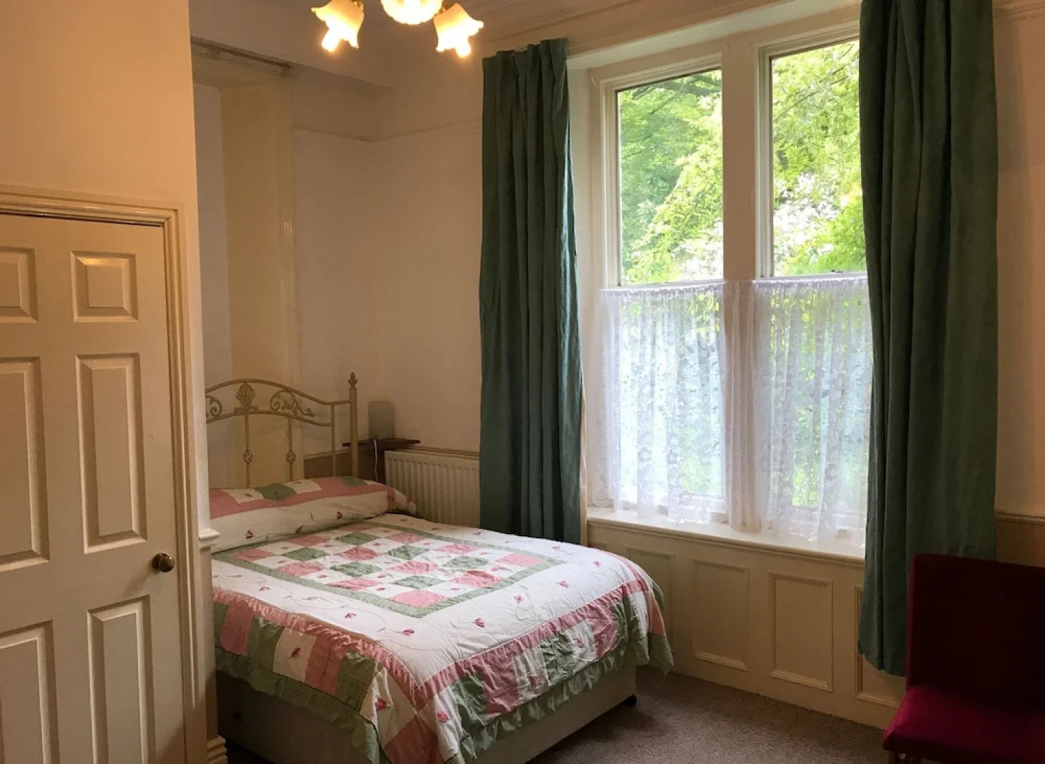 The Briary Hotel - Guest House