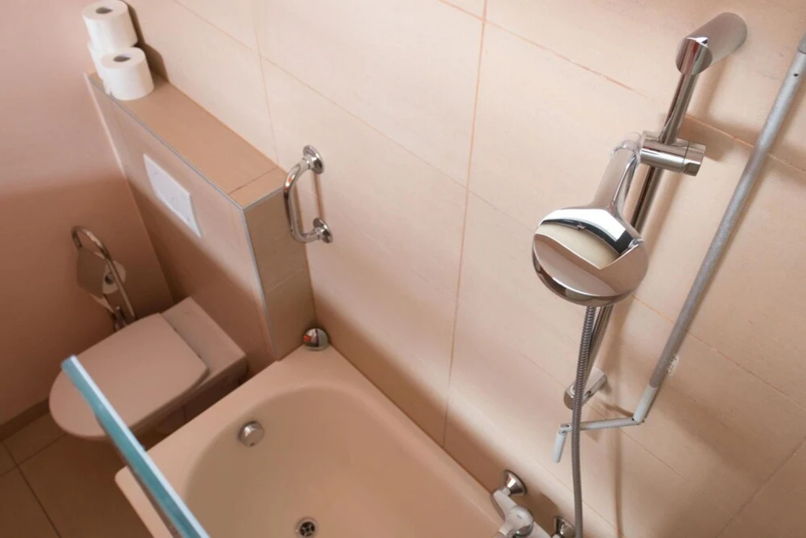 BL YachtClub & Apartments