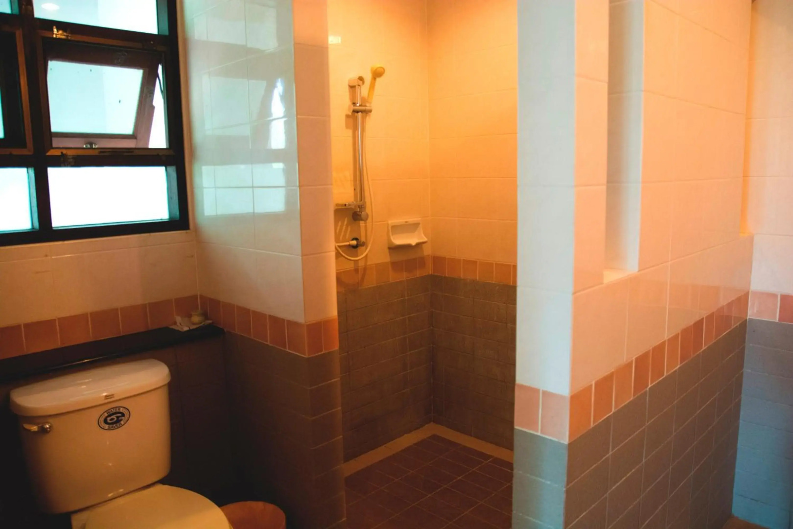 Tak Andaman Resort & Hotel