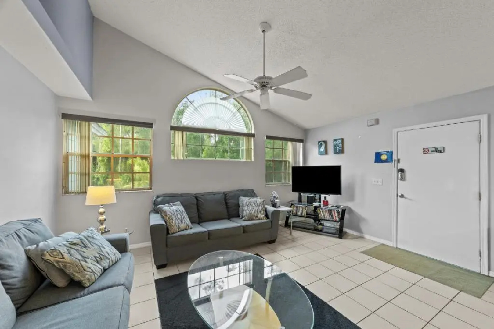 Mickey's Backyard Neighbor!