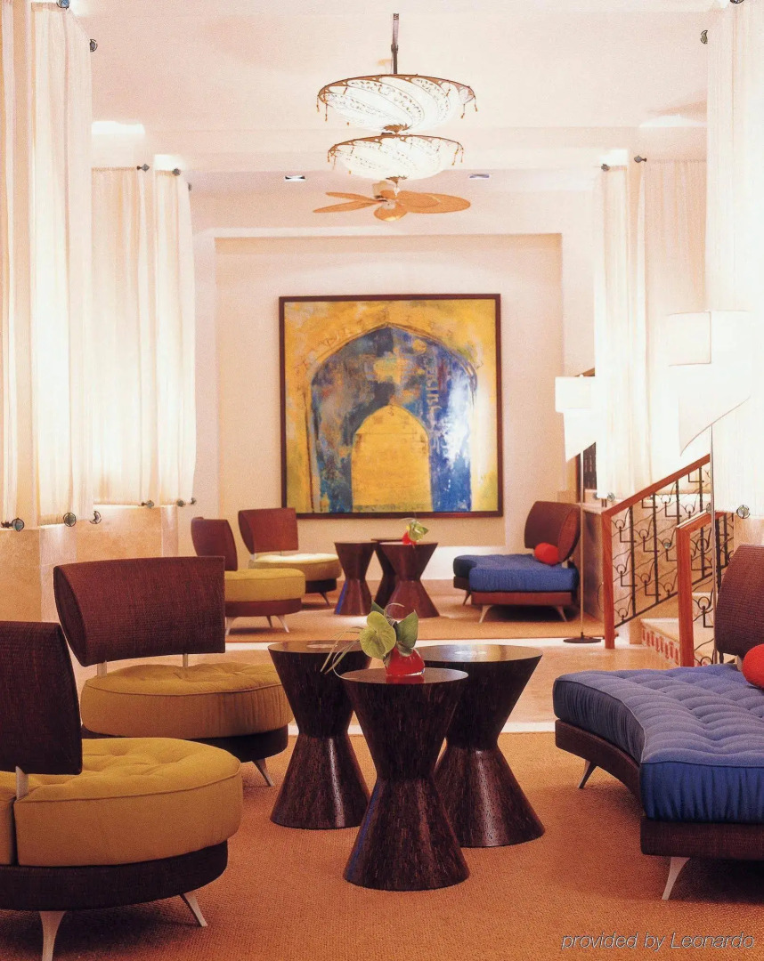 Tropical Attitude - Adults only