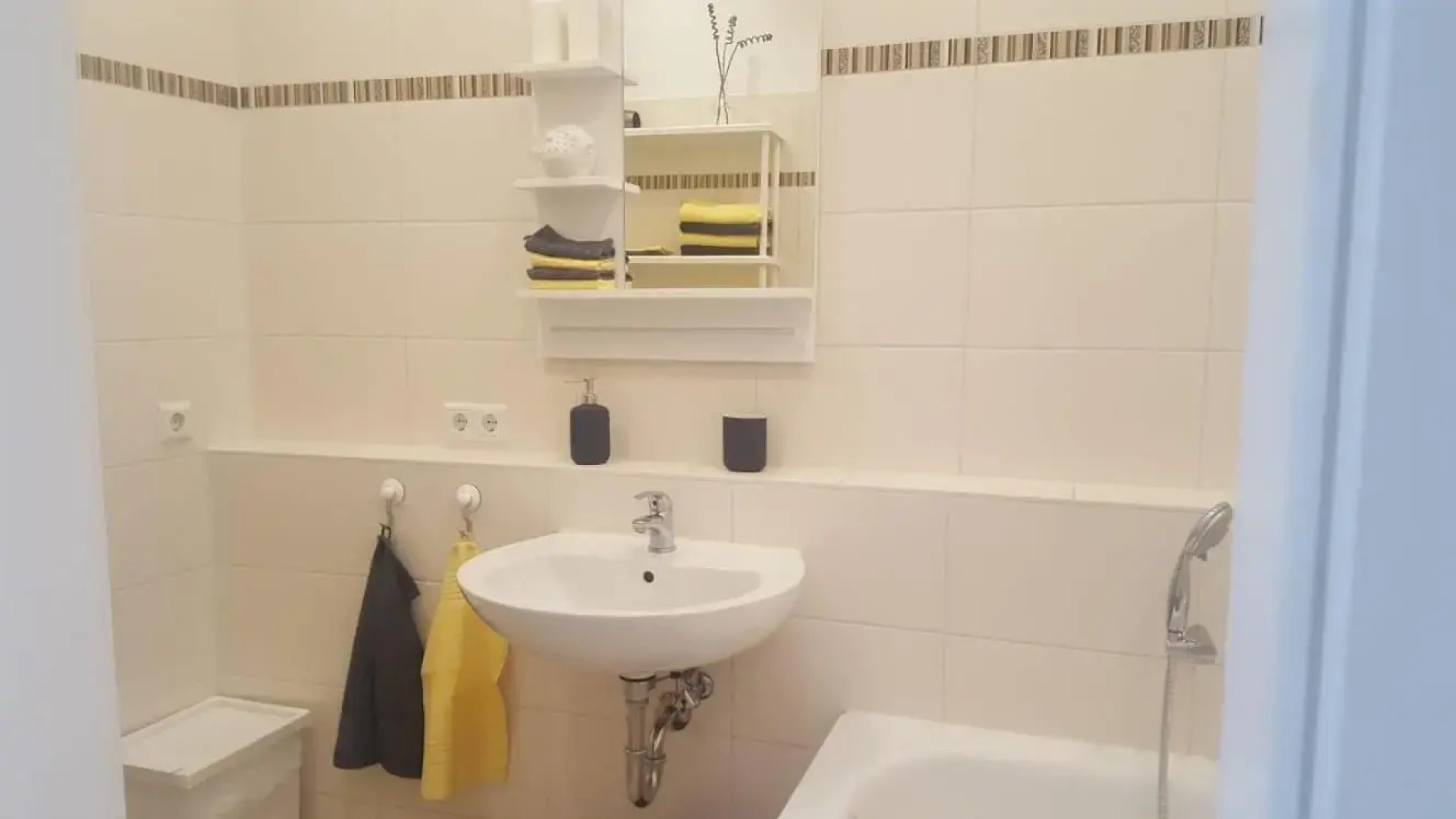 Ferienwohnungen am Ruppiner See und Fontane Therme