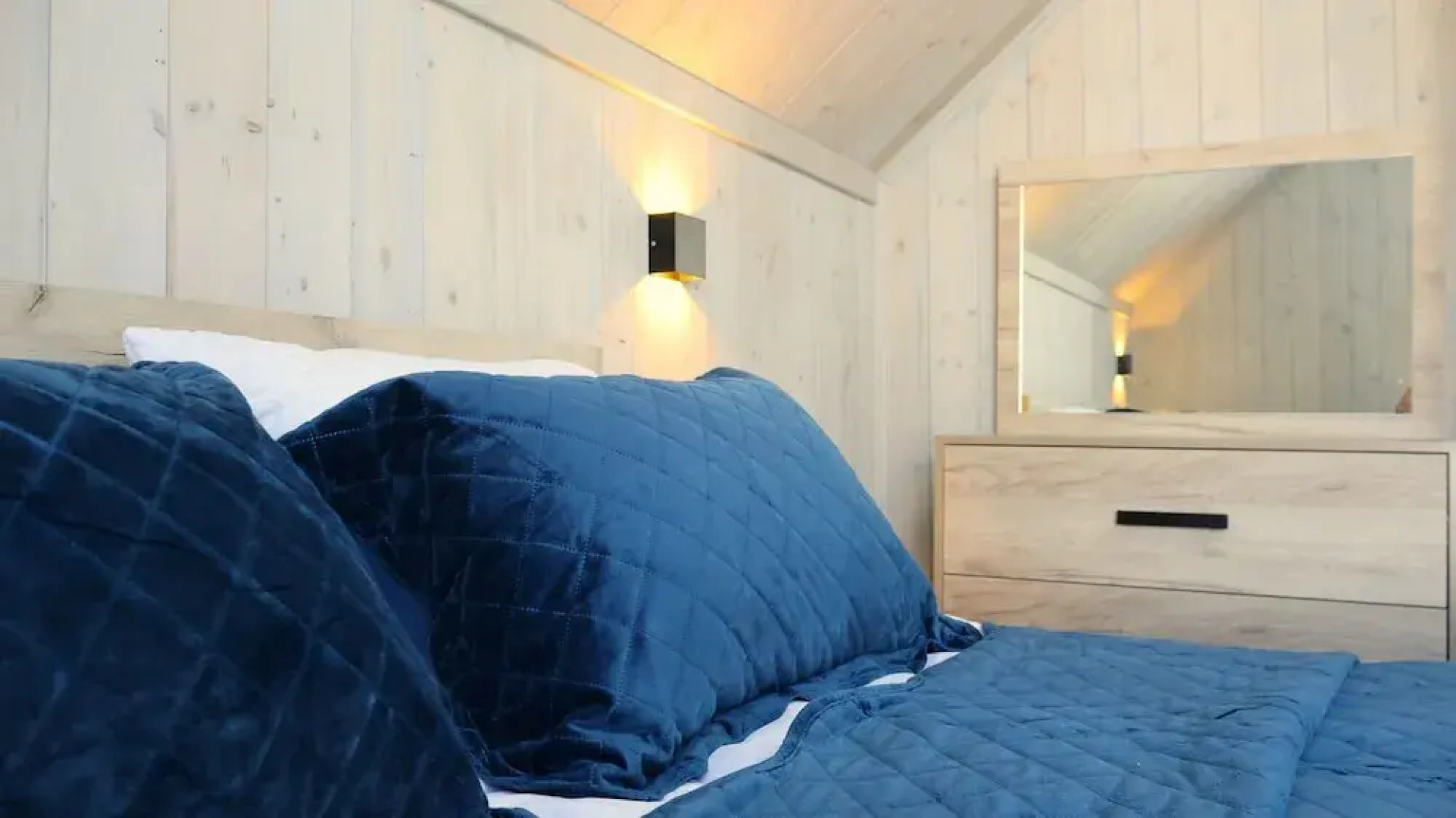 WoodNess Guest House Spacious 3BR Sauna