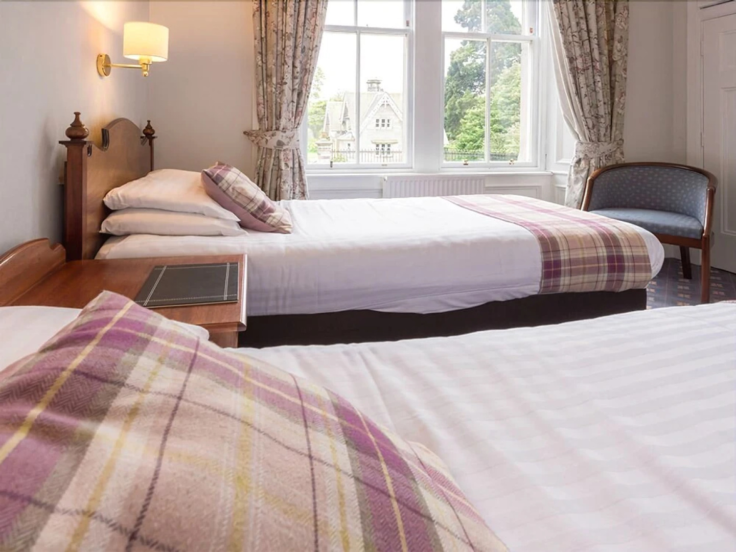 The Woodside Hotel, Aberdour. Exclusive Use