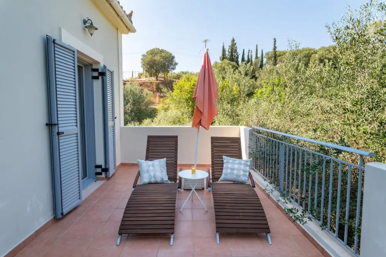 Costa Avithos Mansion