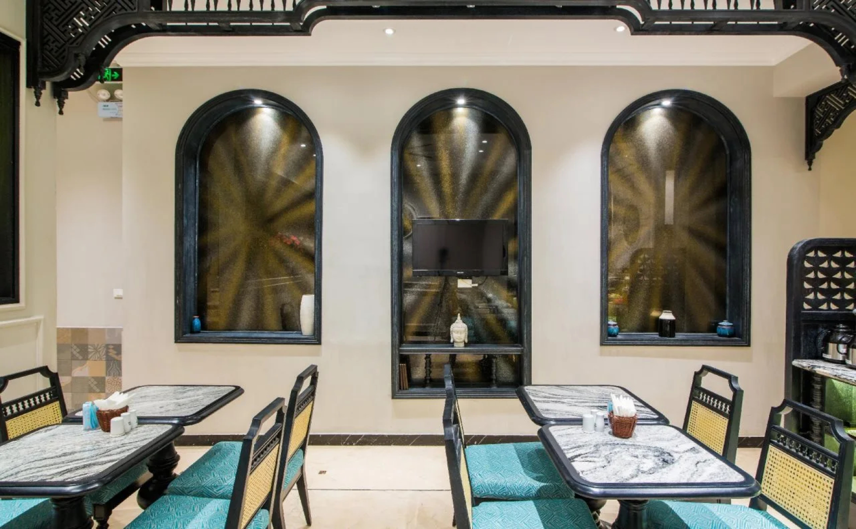 Hanoi Graceful Hotel