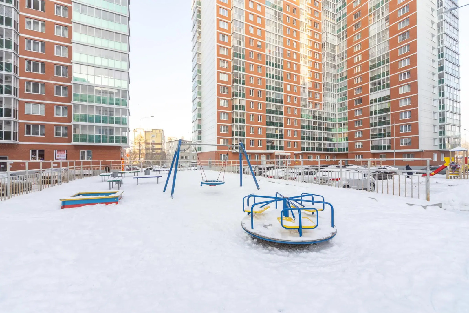 К энд К Апартментс на улице Крылова 17