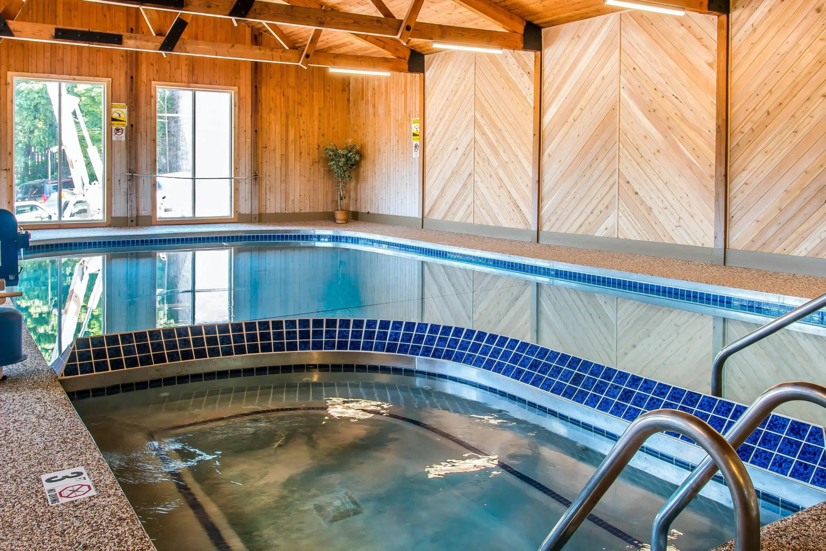 Quality Inn & Suites Houghton Downtown