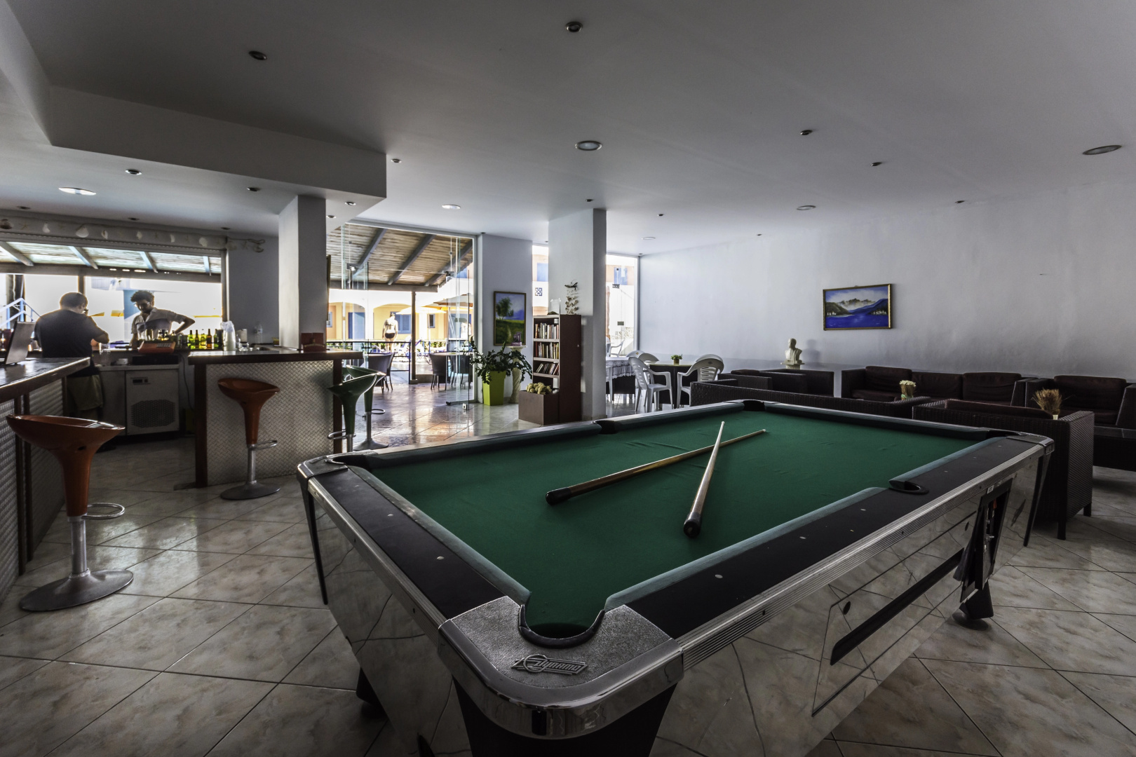 Vossos Hotel Apartments